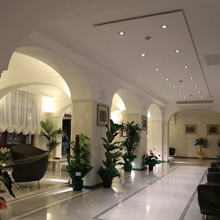 Hotel Talao 3*